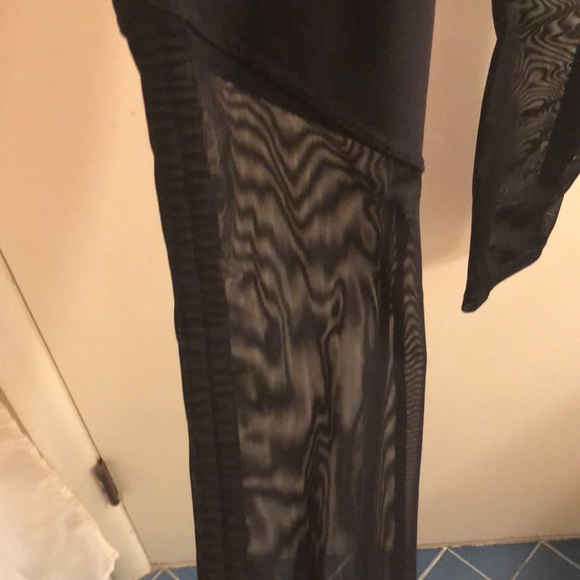 Women’s Xersion Black Workout Leggings - Picture 2 of 8